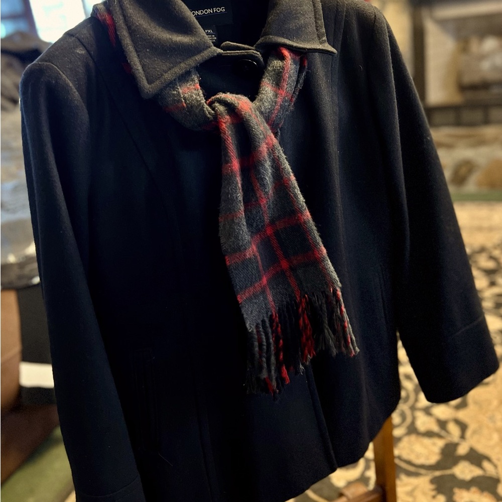 Ladies London Fog black dress coat with red/black scarf PXL